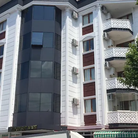 Yilmaz Aparthotel *