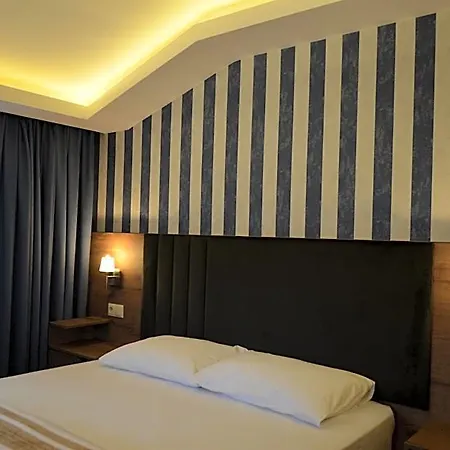 Aparthotel Yilmaz 4*